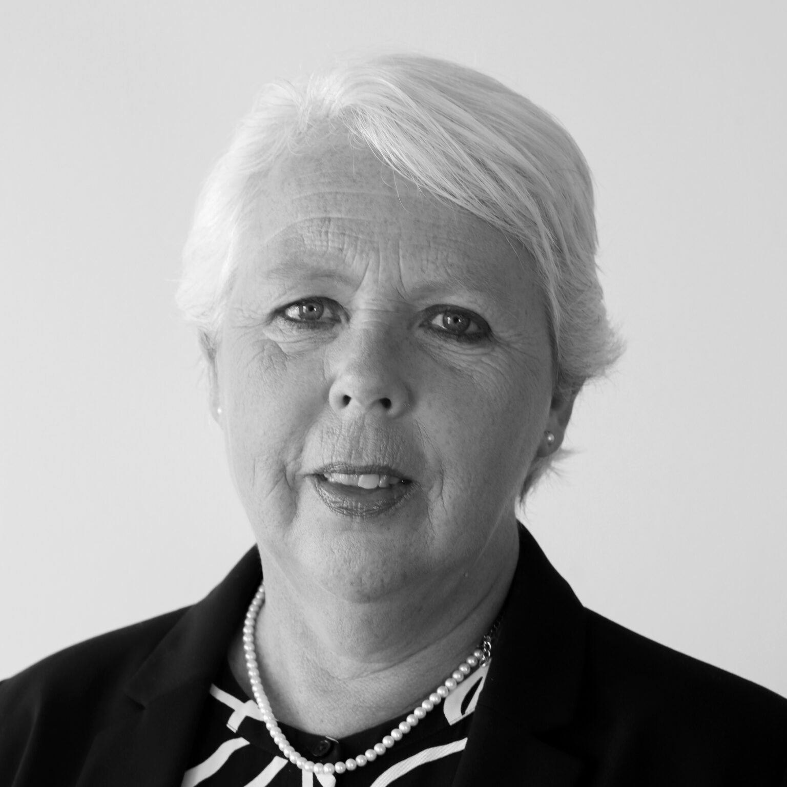 Mary Burke Documents: A National Scandal - 0mt75bm